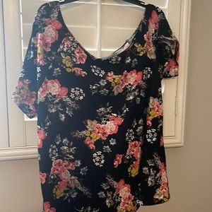 Off the shoulder flower shirt with tags